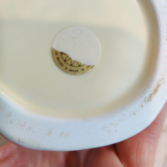 SOLD - Vintage Porcelain Bunny Rabbit Made In Japan - Picture 6 of 8